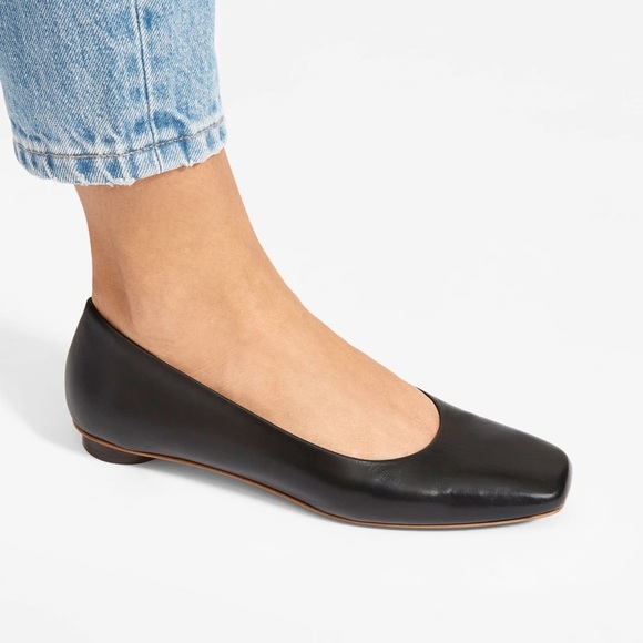NWT Everlane The '90s Flat in Black Leather - Picture 2 of 14